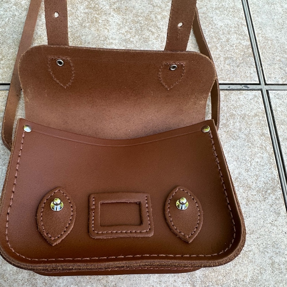 The Cambridge Satchel Company Leather Purse - Picture 12 of 13